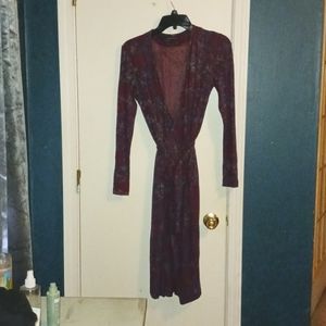 Wrap dress. Peruvian Connection. Small. Maroon.
